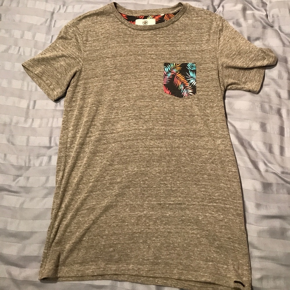 On the byas tee