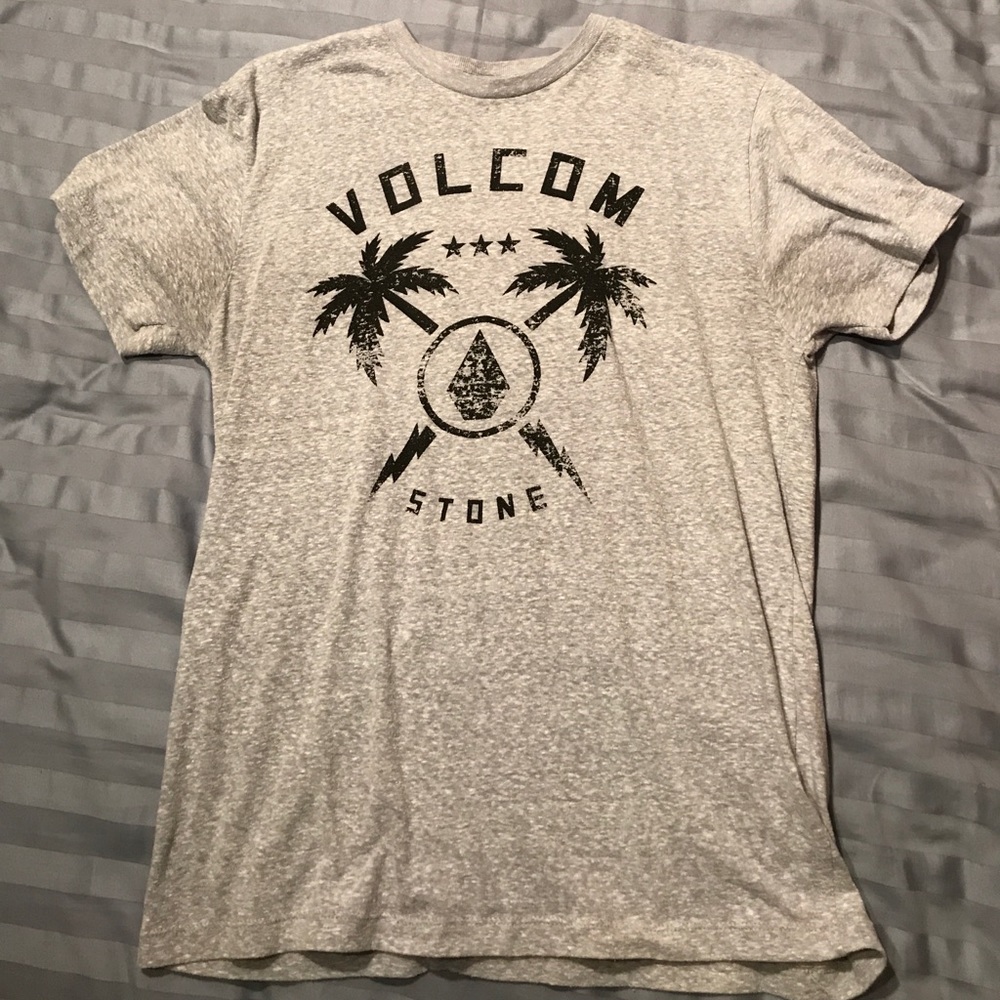 Volcom tee