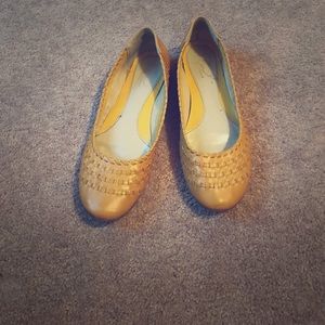 Leather mustard flats