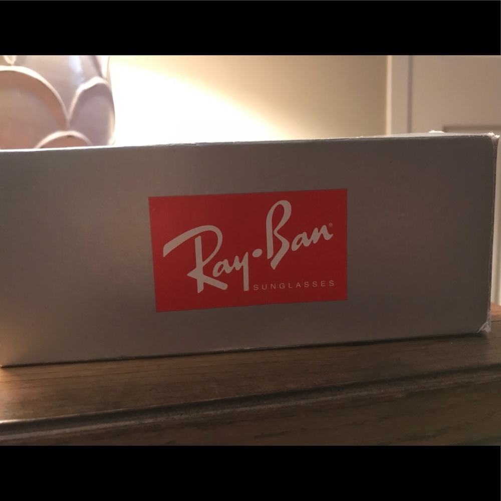 Brand new Ray Bans! Never worn, still in package
