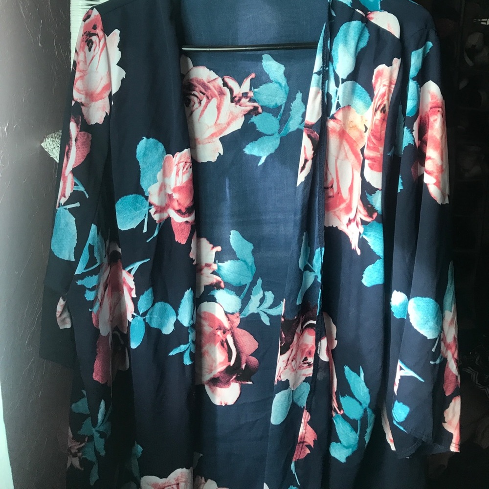 Beautiful Navy Floral Kimono