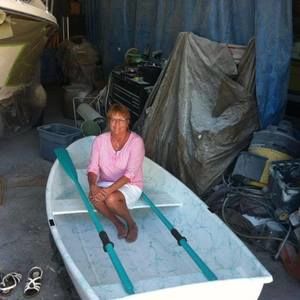 Meet your Posher, Debbie