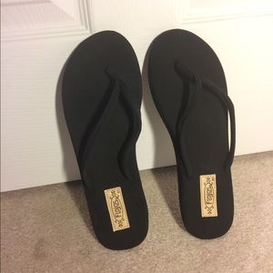BLACK Women’s Flip Flops