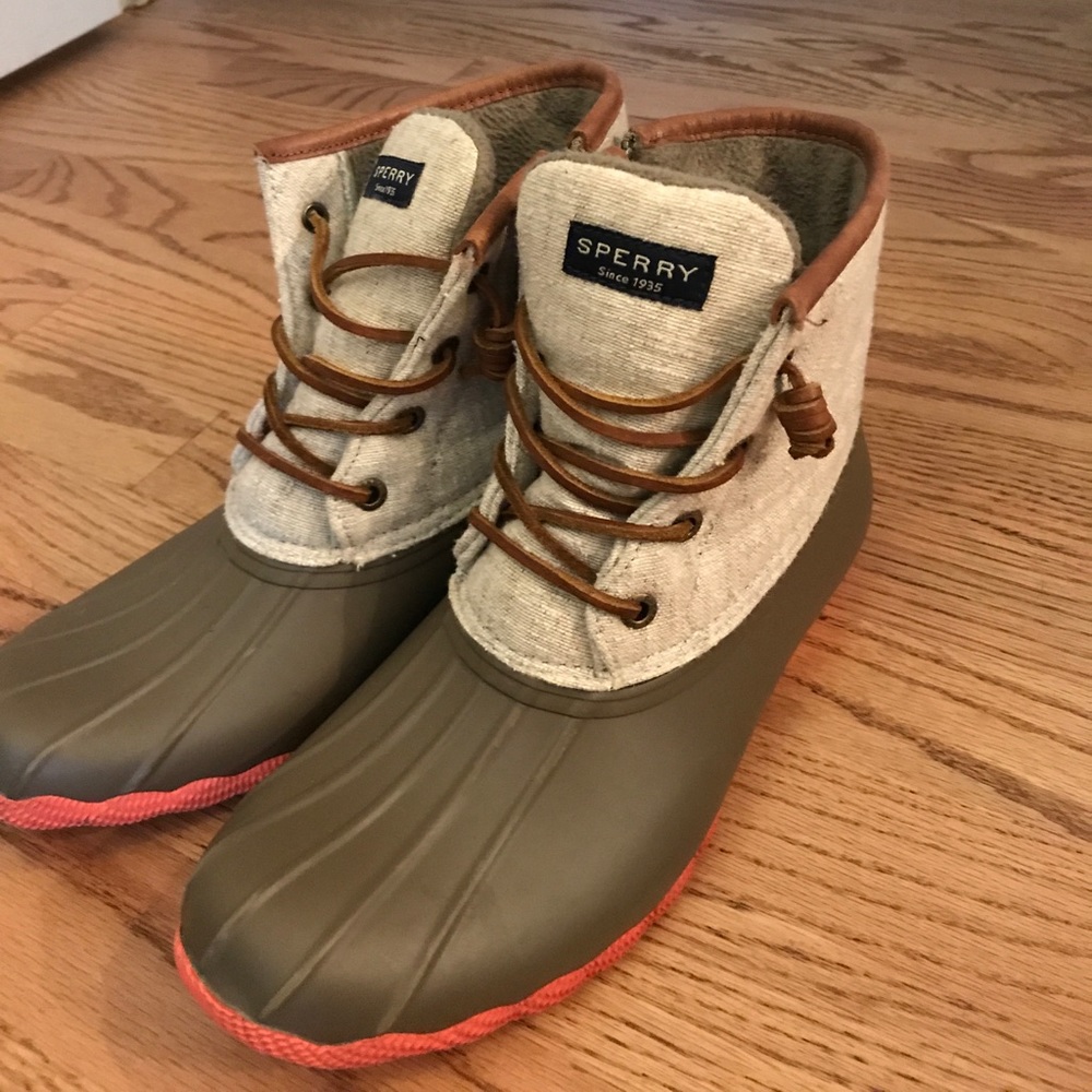Sperry Duck Boots Army Green and Coral