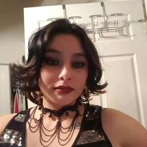 Meet your Posher, Anne