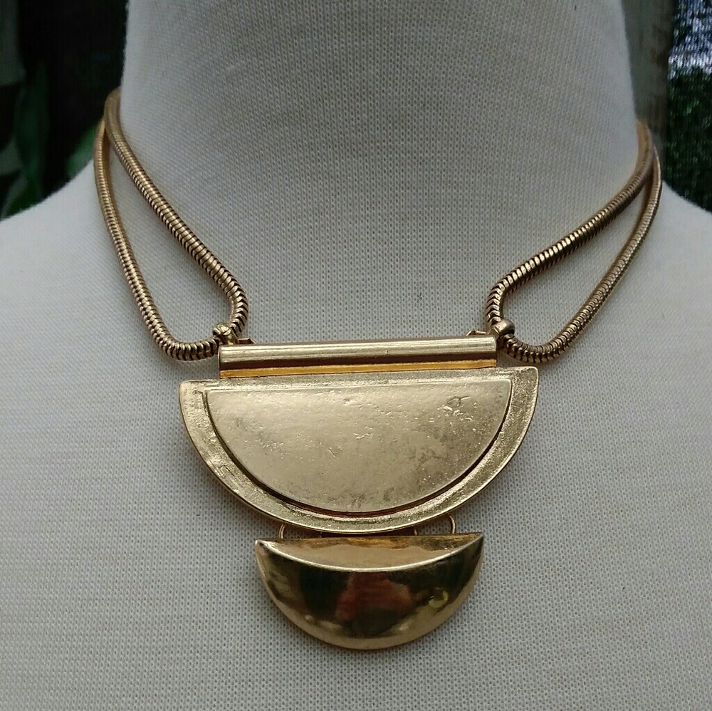 Khloe Collection Gold Necklace Fashion Accessories