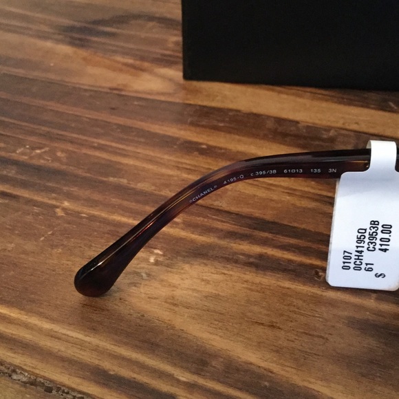 Authentic Chanel aviator sunglasses - Picture 6 of 6