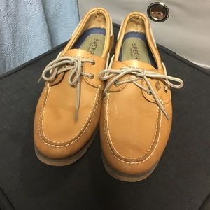 Sperry top-siders