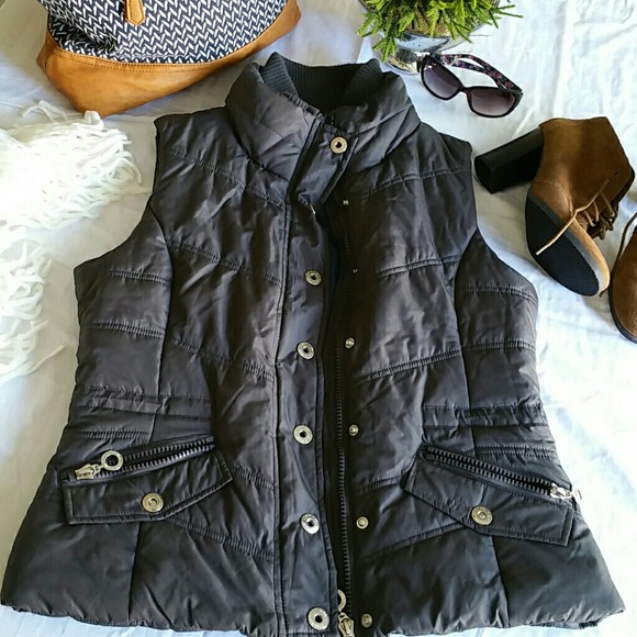 Calvin Klein Jackets & Blazers - CALVIN KLEIN VEST