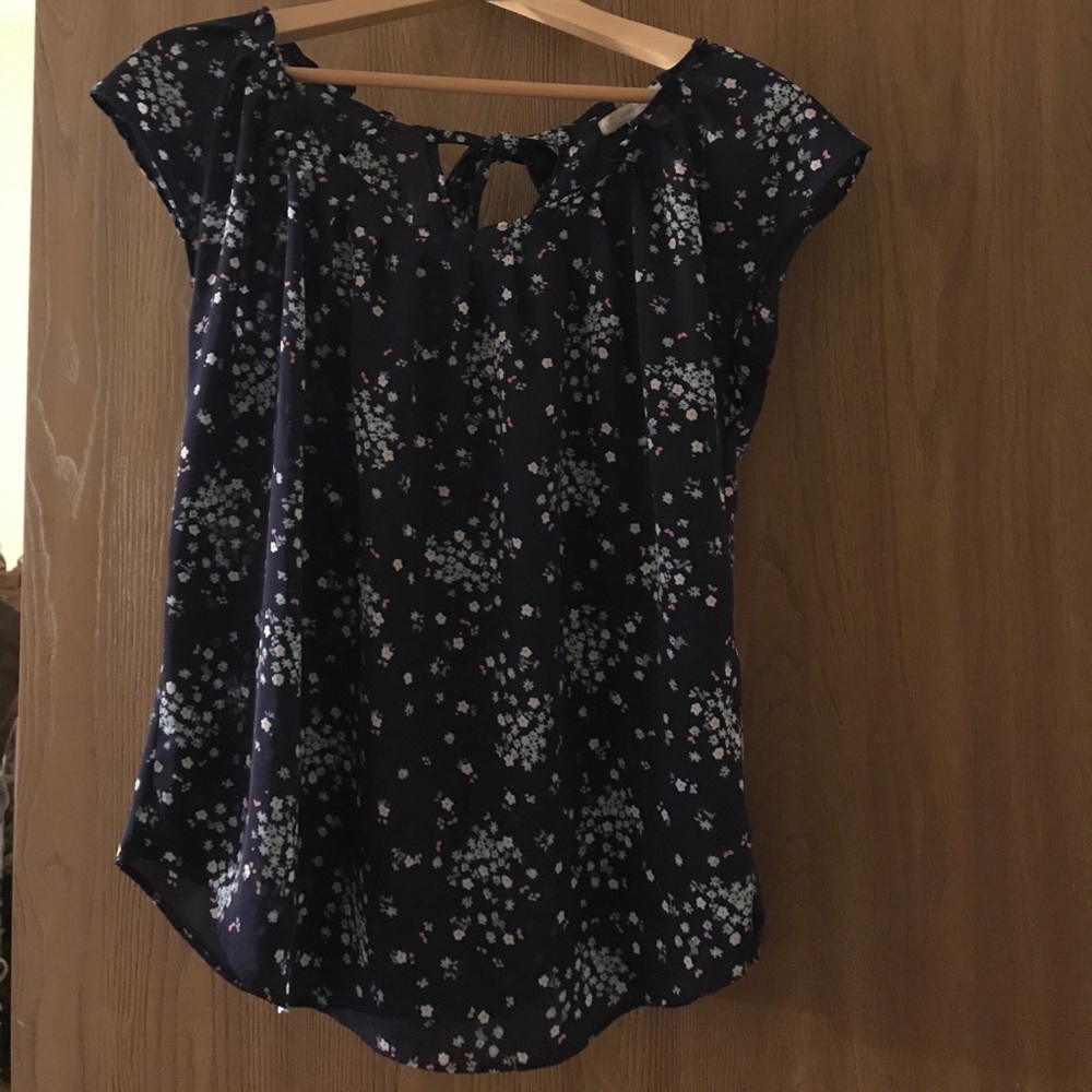 LC Lauren Conrad floral top