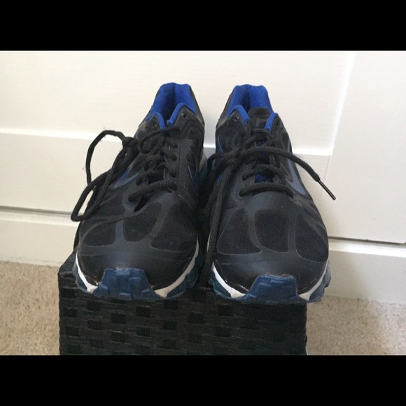 Air Max+ 2011 Mens Running Shoes in black/blue
