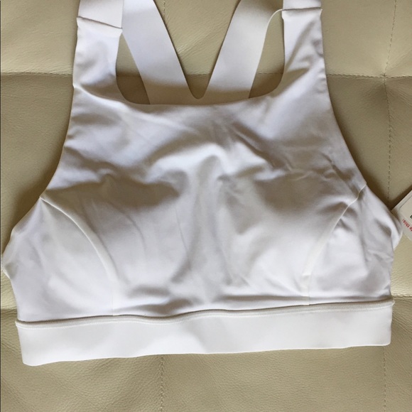 NWT WHT LULULEMON FAST AND FREE BRA - - Size 10 - Picture 6 of 8