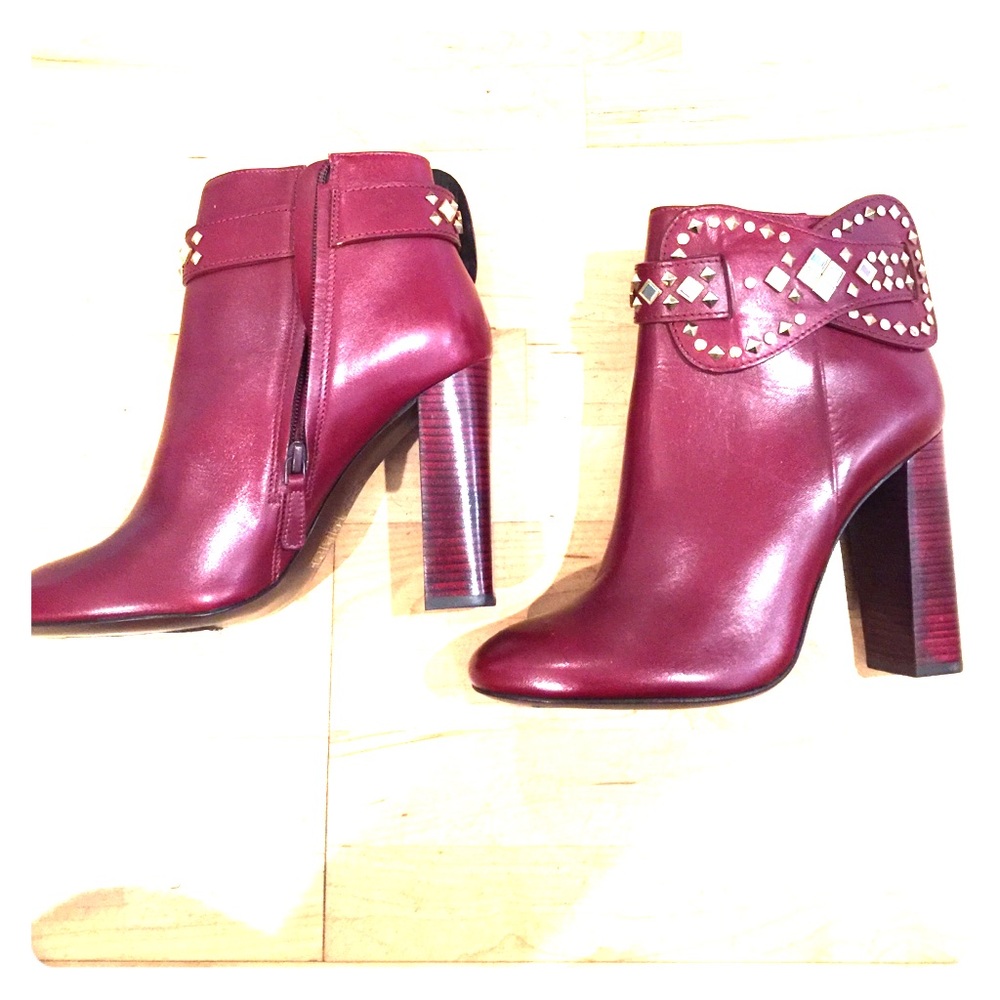 Tory Burch red ankle boots
