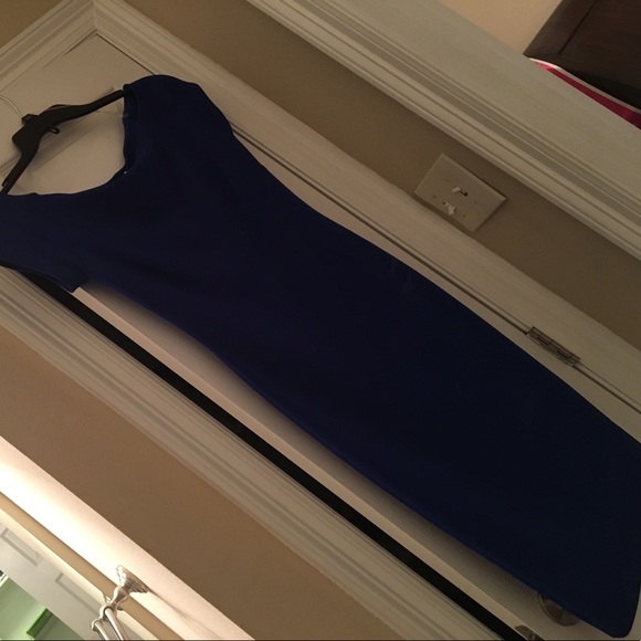 Dress - Picture 2 of 4