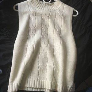 Missguided ivory top❤️