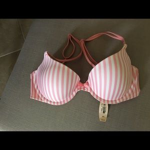 Victoria's Secret Brassiere size 32C