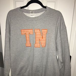 University of Tennessee embroidered sweatshirt