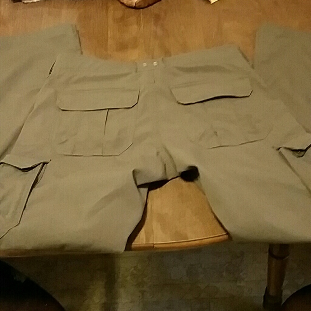 Olive green under armour tactical pants
