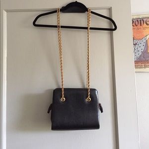 Ashneil crossbody purse