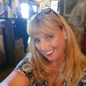 Meet your Posher, Tonya