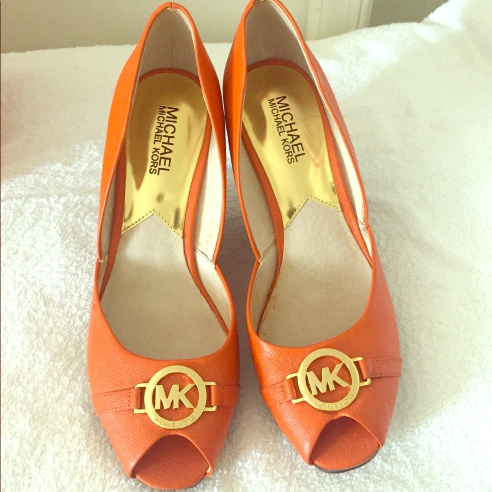 Michael Kors orange wedge