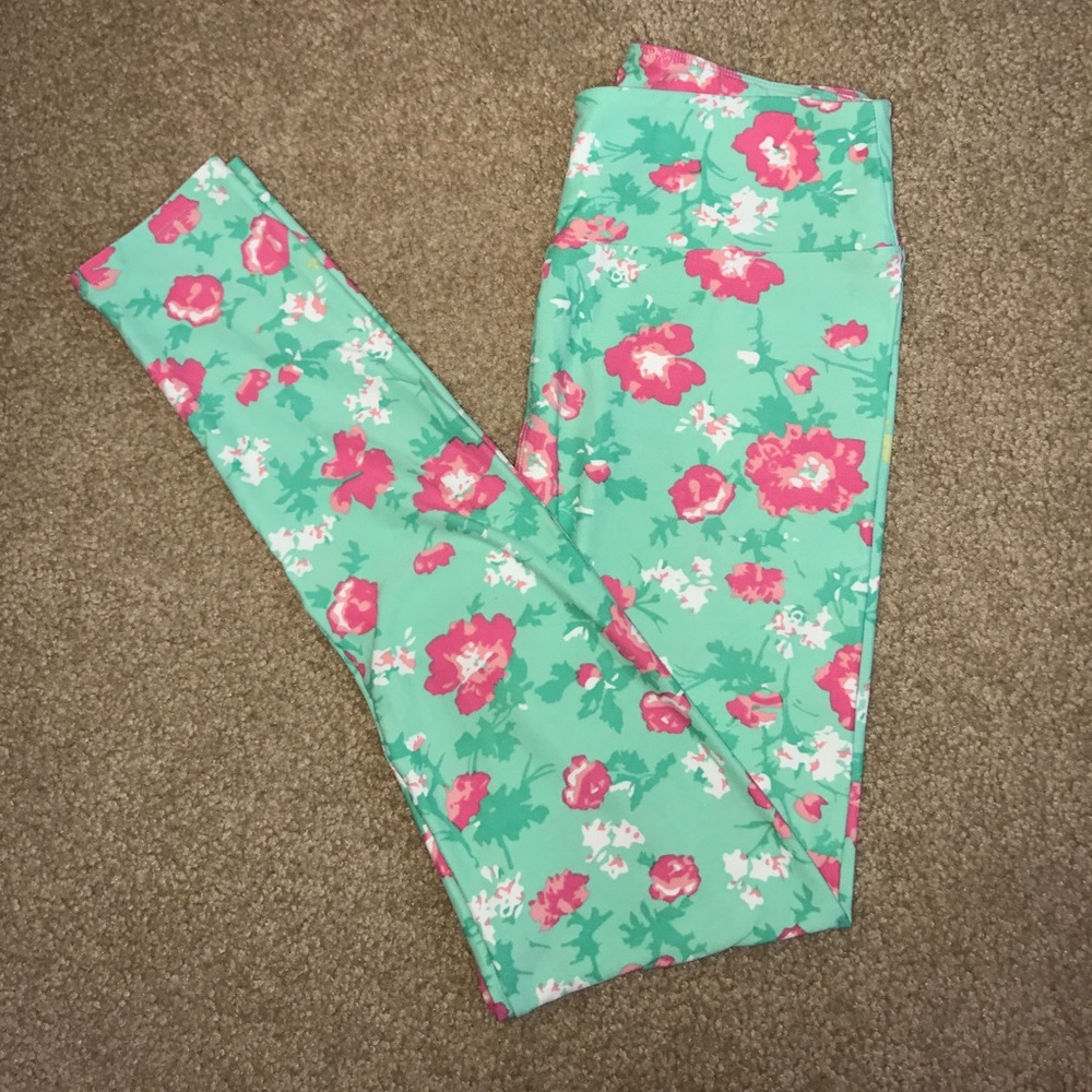 🦄 Unicorn Lularoe floral leggings OS