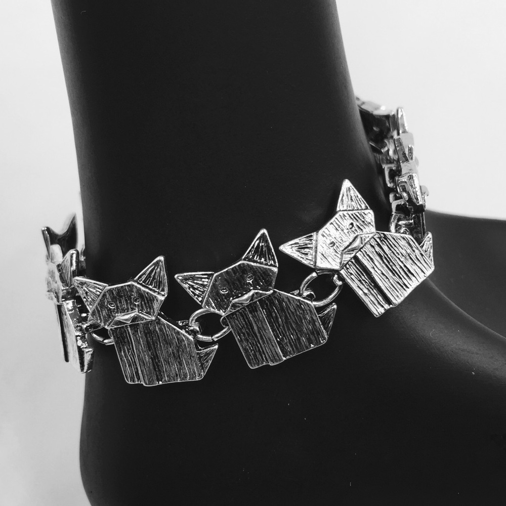 🎁 Cute Cat Bracelet NWT Color Silver - Picture 5 of 5