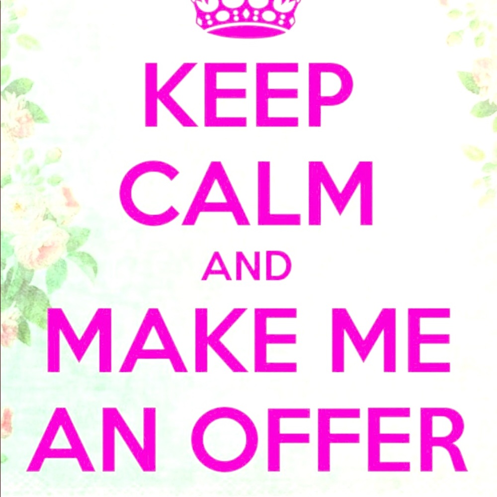 MAKE ME AN OFFER!!!♥️