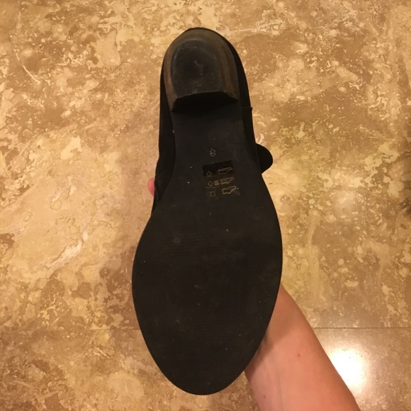 Black Steven by Steve Madden bootie - Picture 4 of 4