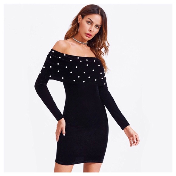 Black Velvet Pearl Dress - Picture 4 of 5