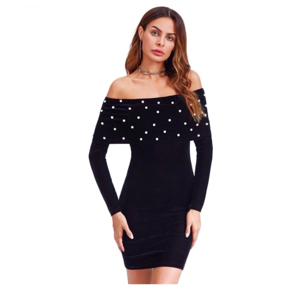 Black Velvet Pearl Dress - Picture 5 of 5