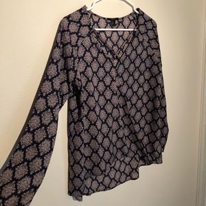 Forever 21 long sleeved blouse