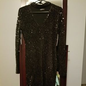 Reposh black sequin dress didn't fit