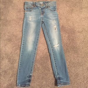 Little girls jeans size 6