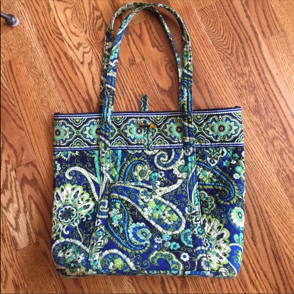 vera bradley tote bag