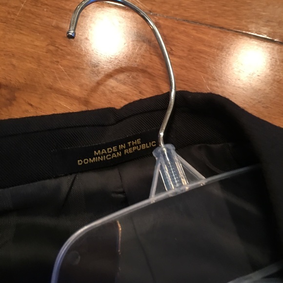 Black suit jacket - Picture 6 of 6