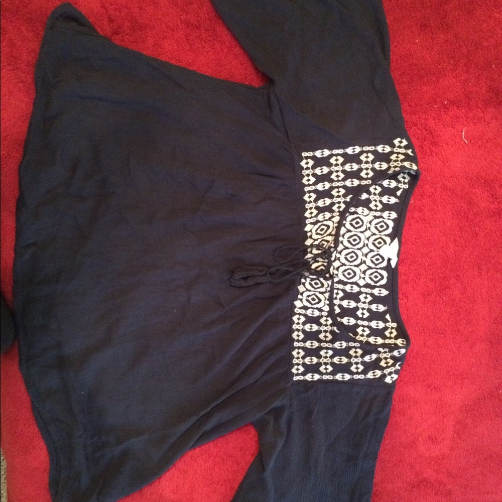 Navy blue peasant crop