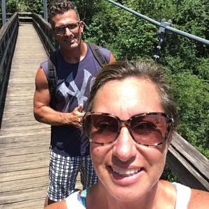 Meet your Posher, Yvette