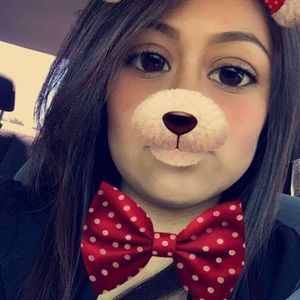 Meet your Posher, Estrella