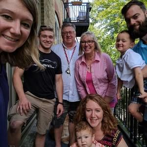 Meet your Posher, Robert