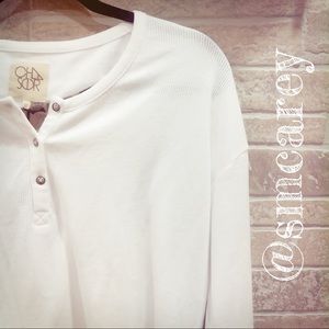 SALE🛎🛎NWT CHASER WHITE HI LO THERMAL HENLEY
