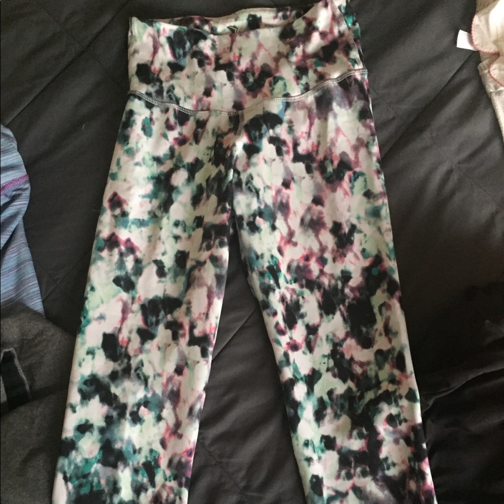 Old navy high waisted leggings