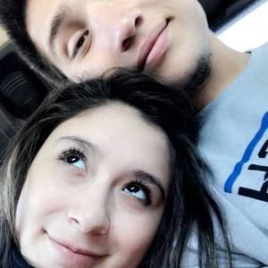 Meet your Posher, Elyssa