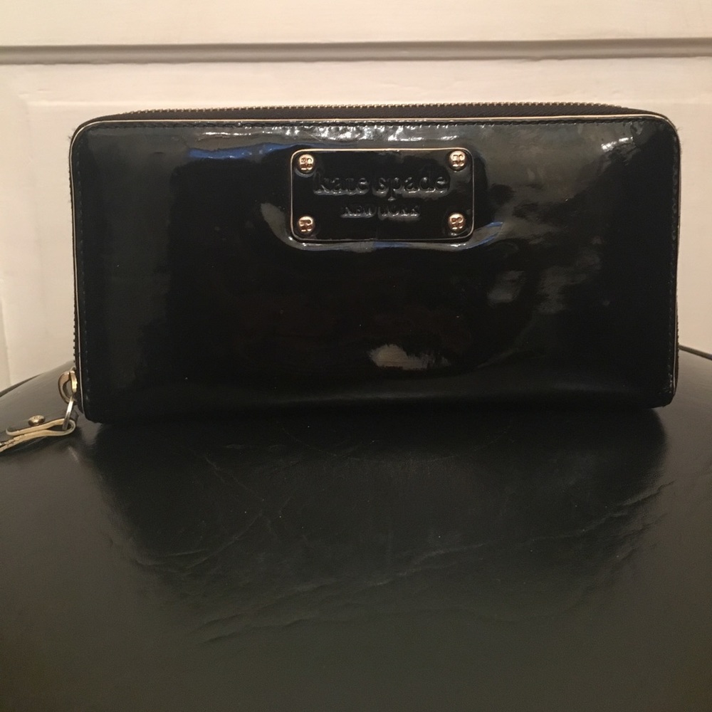 Kate Spade black patent leather wallet