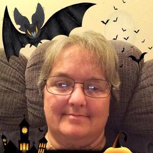 Meet your Posher, Candy