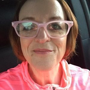 Meet your Posher, Pamela