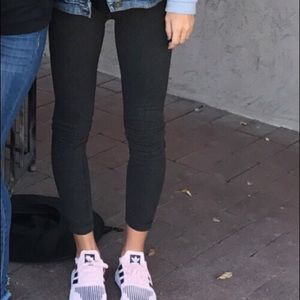 Lululemon 25 in GREEN/BLACK leggings