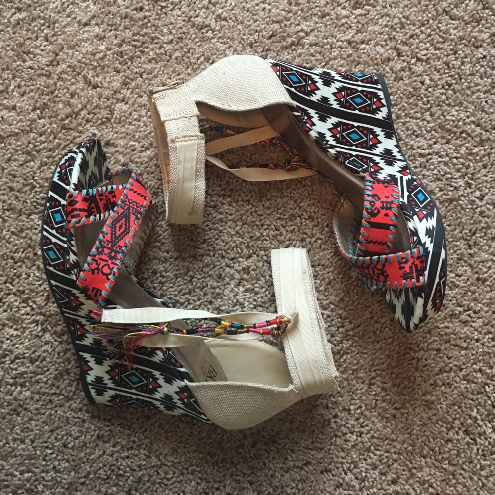 BKE sole wedges