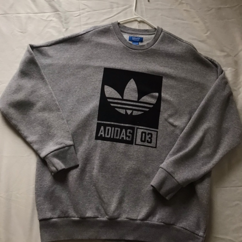 [Adidas] Men’s grey sweater