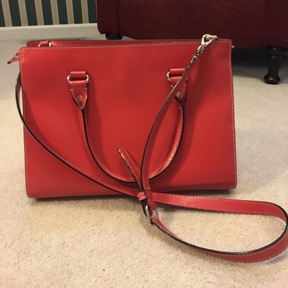 Kate Spade purse! - Picture 2 of 8